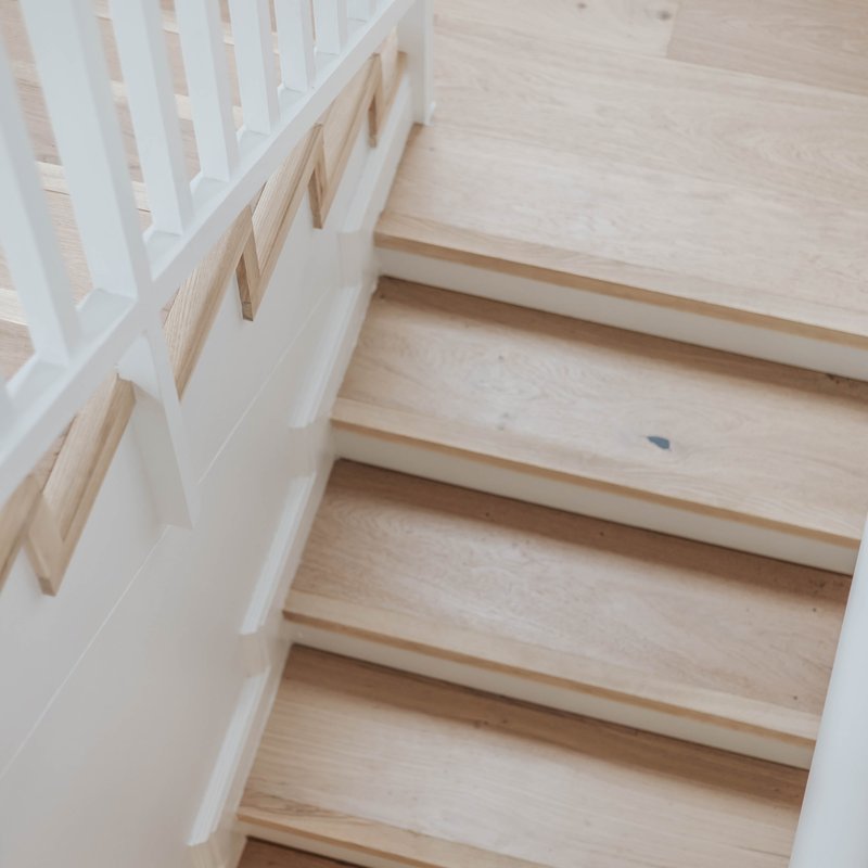 Fancourt: FINOak Solid Engineered Wood WINTERBERG