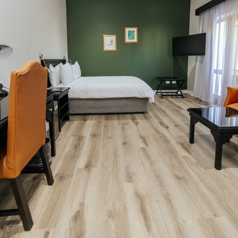 SAPPHIRE VINYL FLOORING